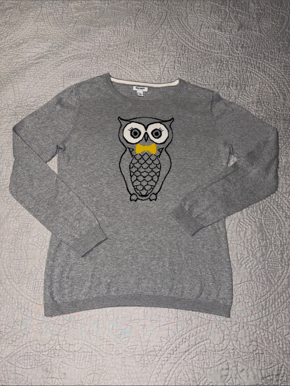 Old Navy Gray Crewneck Sweater with Owl Motif, sz L